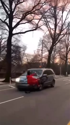 bmx memes fails on Instagram: "Good lord 🤦‍♂️ Follow @bmxmemesfails for more content that will make your day 😅 Credit- @ unknown Disclaimer ⚠️ We @bmxmemesfails do not own or claim to own this content. #bmxmemesfails #fail #bmx #mtb #bmxrace bmxracing bmxfreestyle"