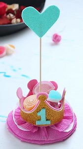 Quick tutorial on how to make birthday cake topper! #DIY #caketopper #birthdaycrafts #craftideas #giftideas | D.I.Yay