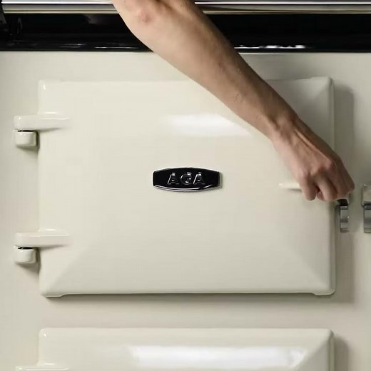 The Power of Cast-Iron at the Touch of a Button | AGA