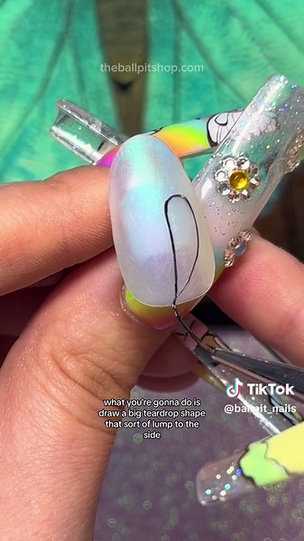 BUTTERFLY WING Nail Art - Best Spring Nail Trend ✨🦋