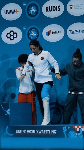 These are the moments that define our sport. The overwhelming signs of respect after the whistle is what what makes wrestling so unique. 🇹🇷🤝🇰🇵 | United World Wrestling