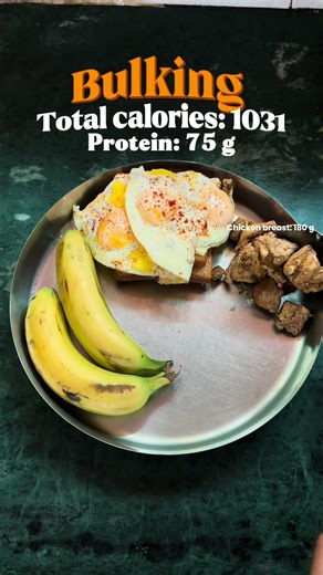 Eat This to Gain Muscle FAST (Simple Bulking Meal)