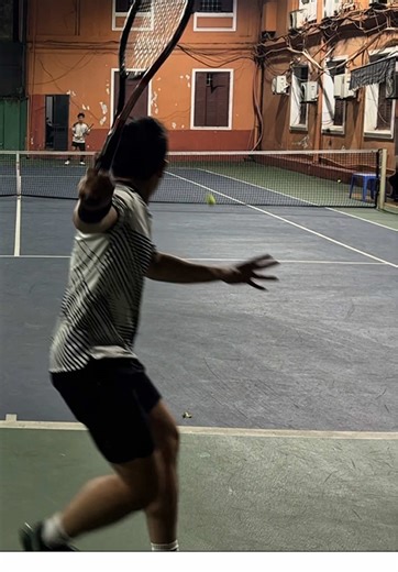 Court View: Enhancing Your Tennis Skills