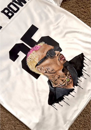 Explore Breezy Bowl Art and Outfits by Chris Brown