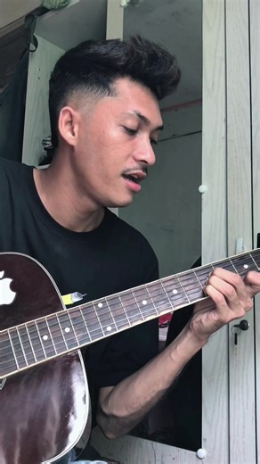 Emotional Cover of 'Wate Phon Loen' by Gata