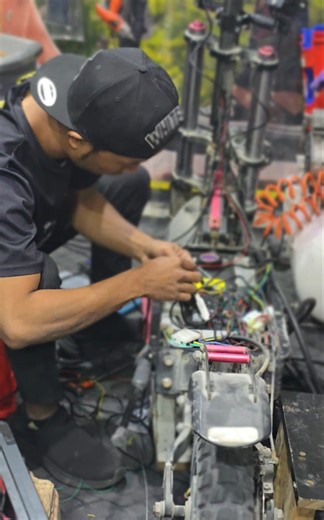 28K views · 396 reactions |  Repair & Maintenance Services  Come & visit us PAY 4 INSTALLMENT interest FREE thru Tabby & Tamara ✅️✅️ We accept all major credit and debit cards ... FOR INQUIRIES : +971 50 196 3352 (call/whatsapp)  https://goo.gl/maps/6xwurBG6QnnnhKLV7 Shop #6, Al Mazroui Bldg, 11st. Al Badaa,Satwa Dubai ( Near Lulu Hypermarket) | Scooter Hub | Facebook