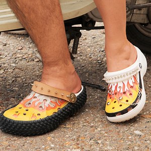 15M views · 41K reactions | How to customize your favorite shoes | 5-Minute Crafts Family | Facebook