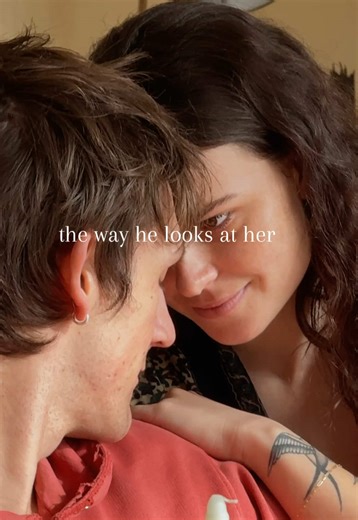 An ode to the everyday kind of love 💋 #tezzaapp | Tezza