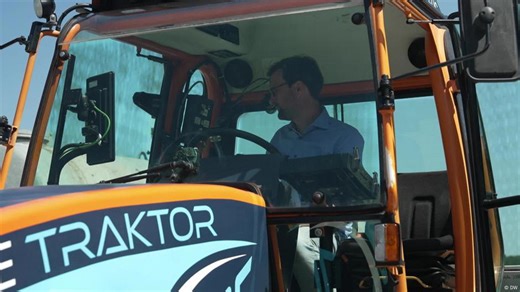 Pioneering e-tractors for farms