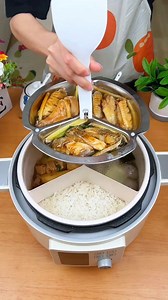 3-Compartment Electric Cooker ✨ Cook rice, veggies & curry all at once 🍚🥦🍲 Save time ⏰, save energy ⚡, and enjoy hot meals anytime! 👉 Tap link in bio to shop now #ElectricCooker #SmartCooking #KitchenEssentials #MultiFunction | Smart Finds