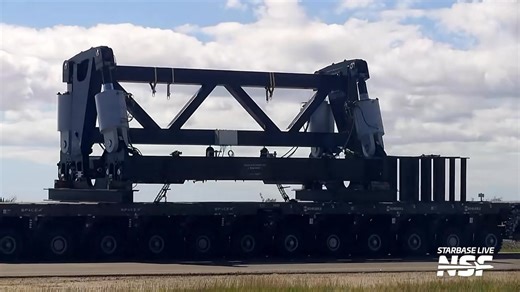 From our latest Starbase Summary (Nov 5-8, 2025): Ship transfer tubes were moved into Mega Bay 2; the “ibeproofin’” tool was transported to the launch site and lifted into Pad 2’s launch mount; “Test Tank 18” was moved into Mega Bay 2; and the Pad 1 launch mount continued to be dismantled. For all that and more, check out the full video using the link in the comments below. 👇 For ambient sounds, use the “Klingon” audio track. For narration, select English (John “Das” Galloway) or Dutch (Martijn