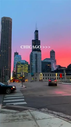 But what’s your favourite city in USA ? if it’s Chicago double tap on screen , let’s show our love to Chicago ❤️#city #chicago #downtown #citylife #cityscape #cityphotography #cityview #citylights #citytrip #skytower #chicagoart #citycentre #love #instagram #like #like4like