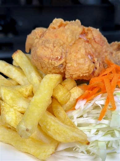 Deliciosos pollos broaster en Frangos Brasa