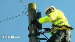 Openreach recruits 250 engineers in Wales broadband push
