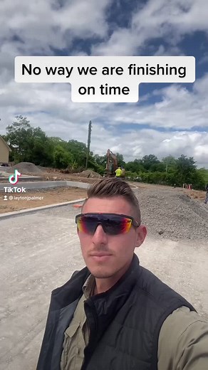 Since tik tok removed it the first time #MACscaraface #construction