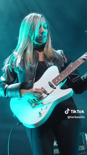 Live Performance of 'Enjoy the Silence' by Lari Basilio with Martin Miller Session Band