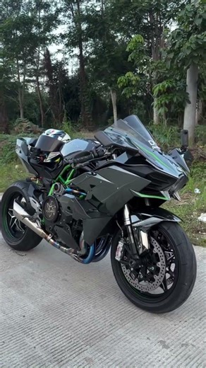 Kawasaki Ninja H2R Sports Bike 🔥😱 #shorts