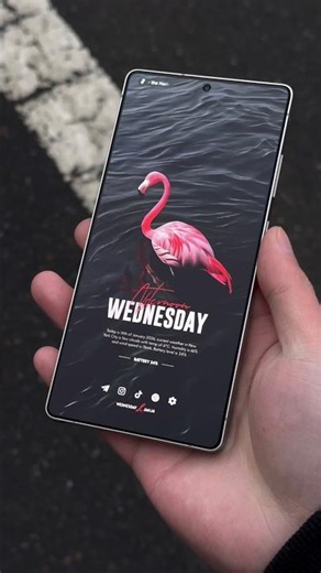 Android setup with live wallpaper, always on clock, and structured app layout. #androidsetup