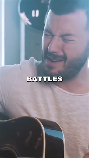 he has the voice of an angel 👼🎶 #syml #girl #performance #liveperformance #acoustic #guitar