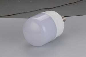 [Hot Item] Injection Blowing Machine/LED Bulb Cover Making Machine/