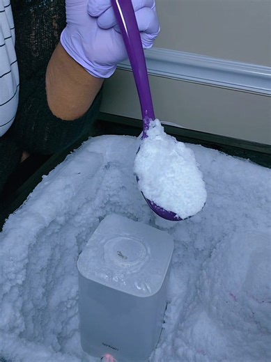 Satisfying ASMR with Fluffy Freezer Frost