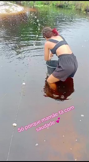 Collecting Unique Objects from Murky Water