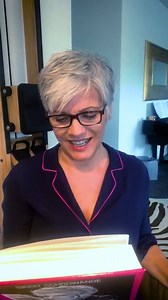 21K views · 920 reactions | Birgit ungeschminkt - vom Leben gelernt. Heute lese ich Euch wieder eine kleine Episode aus meinem Buch vor: „Hilfe Cellulite - wie komm ich ins Wasser“ Viel Spaß!  | Birgit Schrowange | Facebook