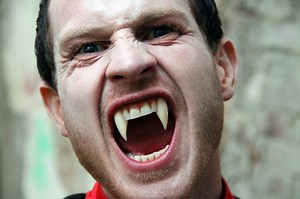 Saint Dracula 3D (2012) | ČSFD.cz