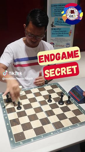 Rook vs Queen Endgame: Key Patterns to Avoid Draws