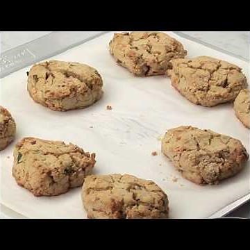 Bacon Cheddar and Green Onion Gluten-Free Scones