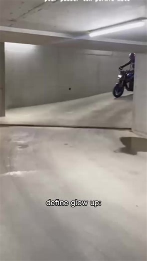 Alors c’est un glow up ?🔥😈 Picture and edit : @cars_spot17 @Hikaride #yamaha #yamahar9 #bike #r9 #rouen