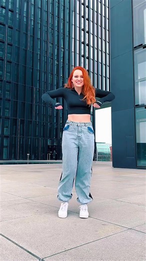 Dance to Le Freak: A Chic 1978 Groove Experience