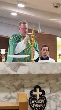 Fr Thomas Höflich CP leads Exposition for our Friday all-day Adoration #passionists