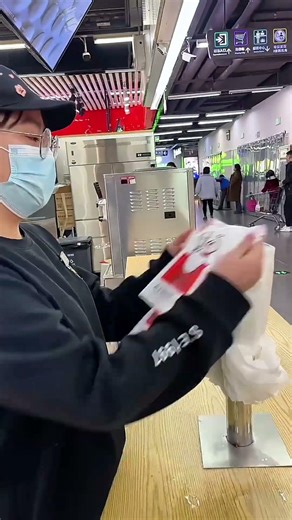 The FASTEST Bagging Skill in Milk Tea Shops 🧋