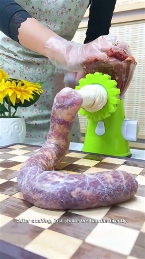 Product Link in Bio ( # 994 ) ‪@MaviGadgets‬ ▶️ Homemade Manual Meat Grinder Mincer Machine
