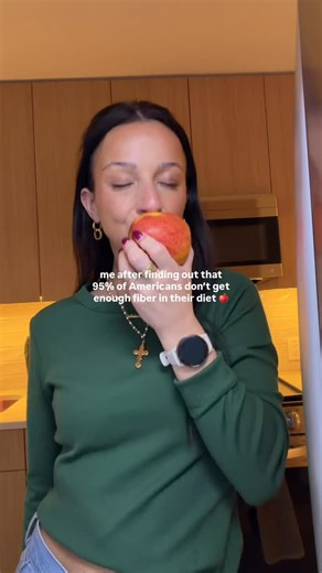 Yes! Apples® | Honeycrisp, EverCrisp, and SnapDragon bring the perfect crunch, plus the fiber you’ll actually want to snack on! 🍎 | Instagram