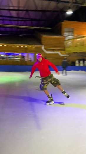 Freestyle Ice Skating at SnowDome Tamworth