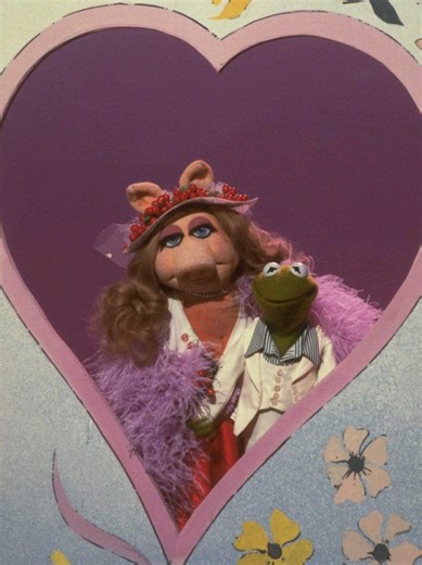 Happy Valentine's Day with Kermit and Miss Piggy