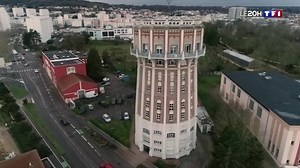 Une vue panoramique exceptionnelle : ils habitent dans un château d’eau rénové