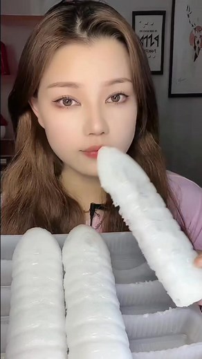 91K views · 3.1K reactions | ASMR ICE EATING / ASMR MUKBANG ICE EATING: SOUNDS FROM THE FROZEN WATER | Ice eating asmr | Facebook