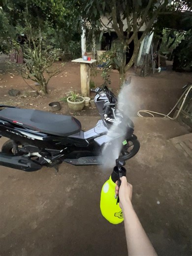 Cách Tạo Bọt Tuyết Rửa Xe Hiệu Quả