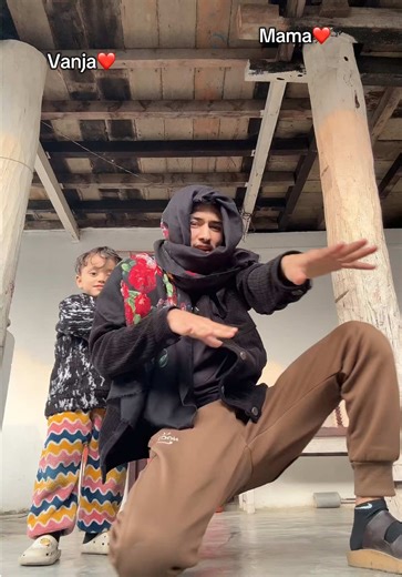 Kata Laga: Fun Moments with Vanja and Mama