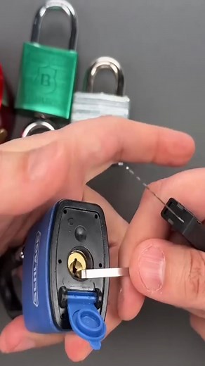 #lockpickinglawyer #lockpicking #foryouシ | Picking Locks