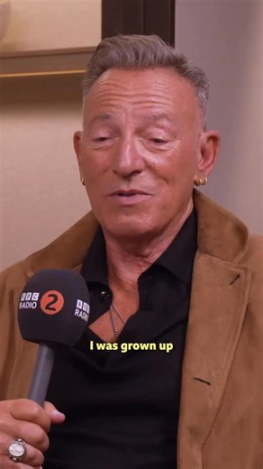 511K views · 26K reactions | Bruce Springsteen opens up about his own battles with mental health  Jeremy Allen White plays The Boss in the new biopic, Springsteen: Deliver Me From Nowhere | Watch their chat with @realscottmills in full on our YouTube channel! ✨ | BBC Radio 2 | Facebook