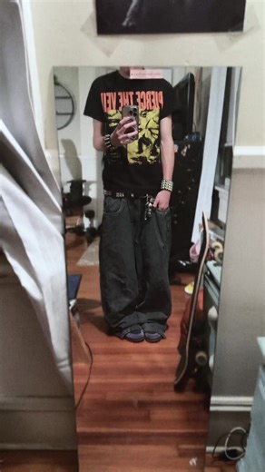 #ootd #outfit #emo #peircetheveil