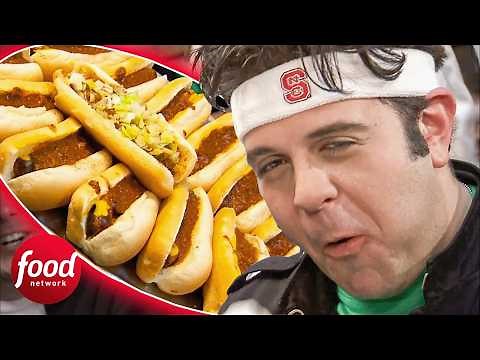 Adam Richman DESTROYS 16 North Carolina Chilli Hot Dogs At The Roast Grill! | Man V. Food