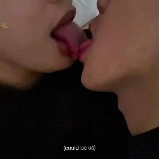 这个帖子一直在我主页推给我是啥意思？暗示我什么？橹穆那么激情四射