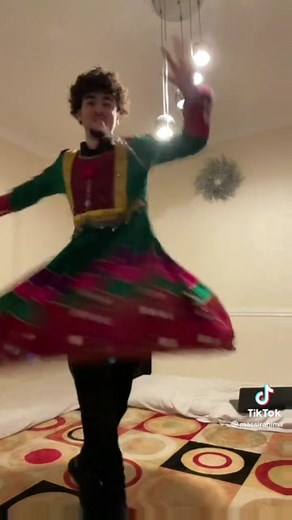 Afghan Dancing Boys - Traditional Dance and Cultural Expressions