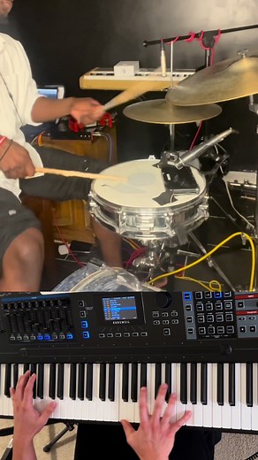 “Flicker”✨ by @Kash and I, full version in bio🙌🙌#tayedever #drums #fyp #foryoupage #foryou #drumming #drummer #piano #lofi #jazz #kashiyengar #duet