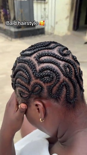 Bald Hairstyle Tips from Pearlsbeaut 🥰
